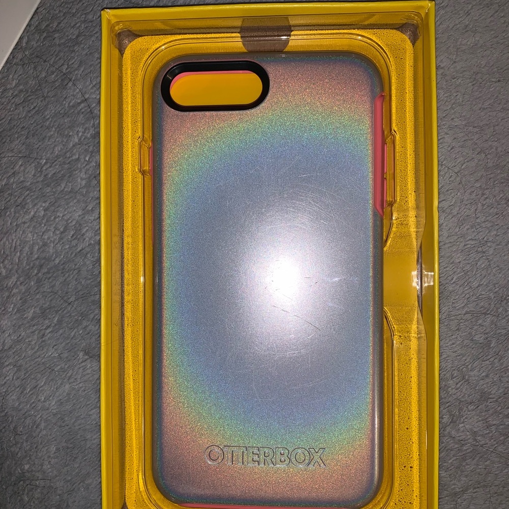 iPhone 8 Plus otter box